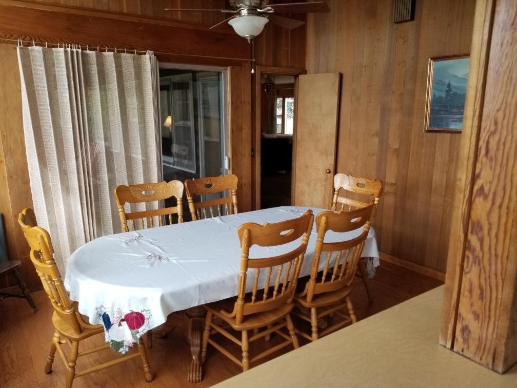 Rolling R Guest Ranch Guest House Meeker ห้อง รูปภาพ
